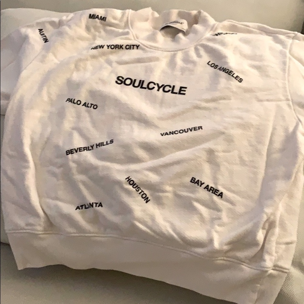 Sweatshirt